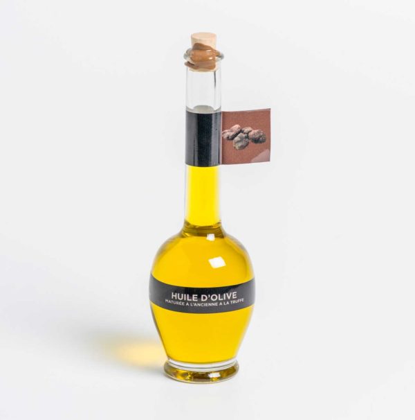 Huile d'olive Lucques maturées à l'ancienne à la Truffe d'hiver